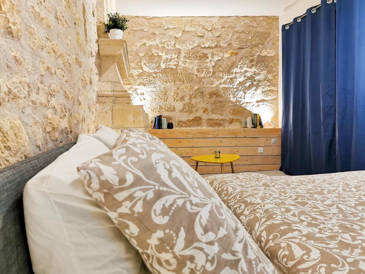Appartement Ma Douce Charente - Superbe T3 Design Et Fonctionnel - Hyper Centre A Сент Экстерьер фото