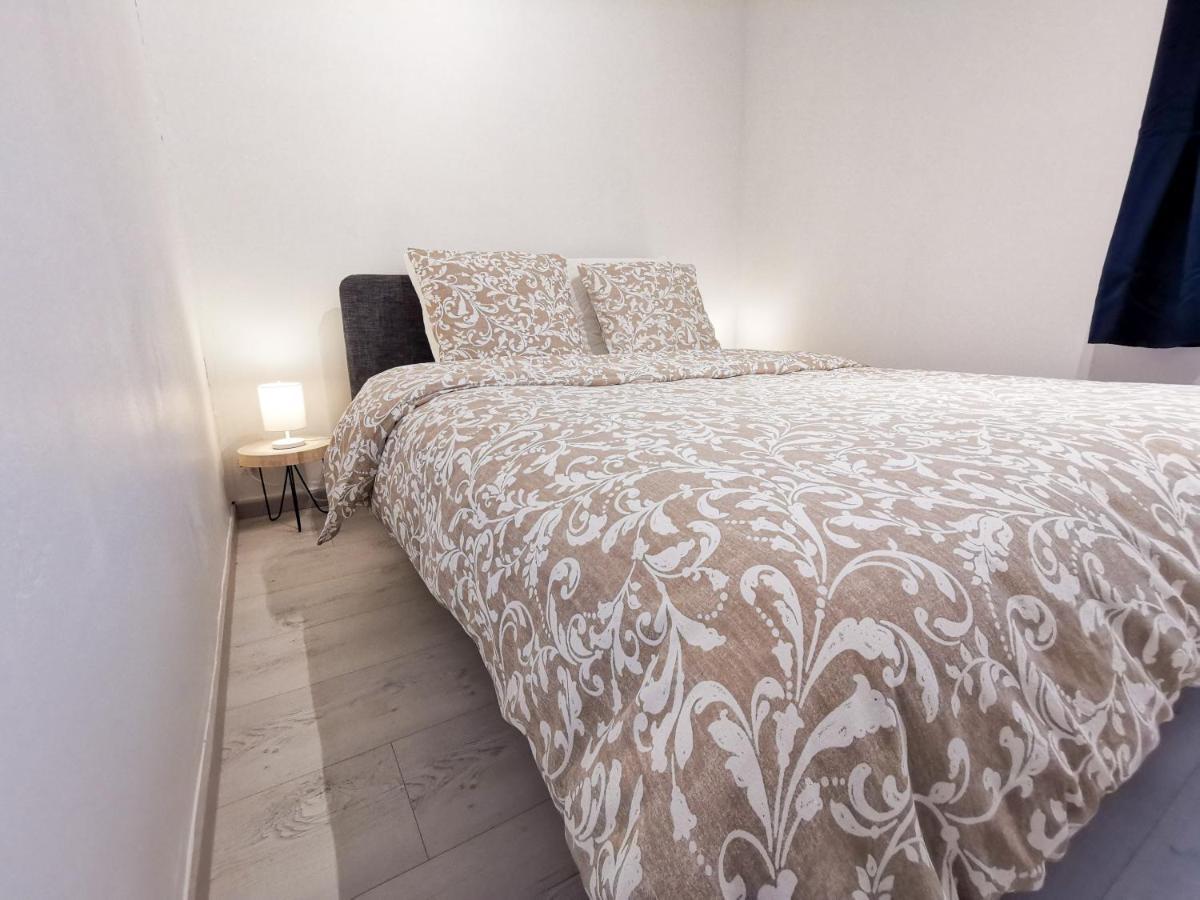 Appartement Ma Douce Charente - Superbe T3 Design Et Fonctionnel - Hyper Centre A Сент Экстерьер фото